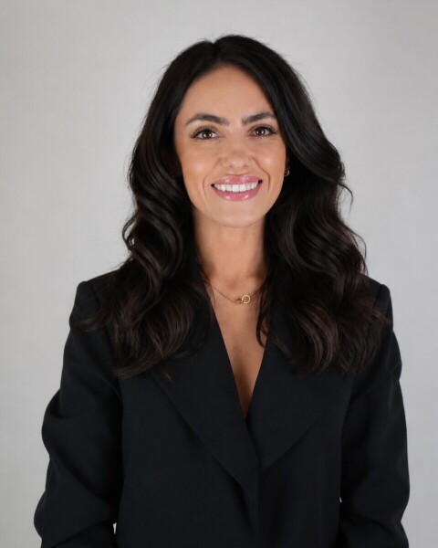 Danielle Rodriguez Photo