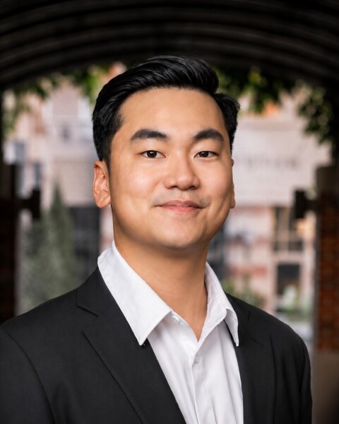 Ethan Hwang Photo
