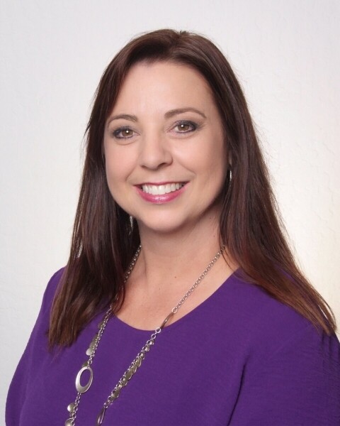 Jennifer  Watson Photo