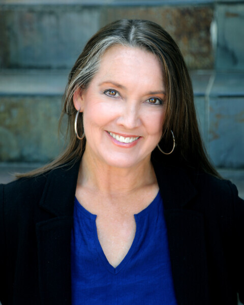Julie Hoefling Photo