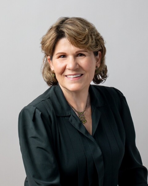 Rebecca Peters Photo