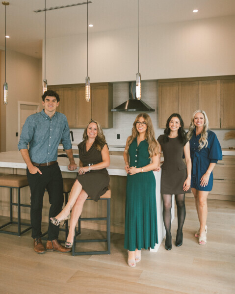Roxy Realty Team Photo