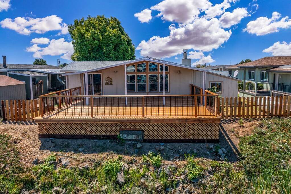 185 Oxbow Marina Drive, Isleton, CA 95641