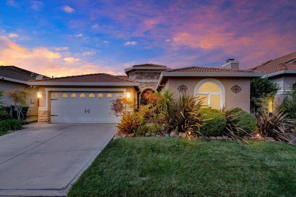 9708 Great Egret Court, Elk Grove, CA 95757