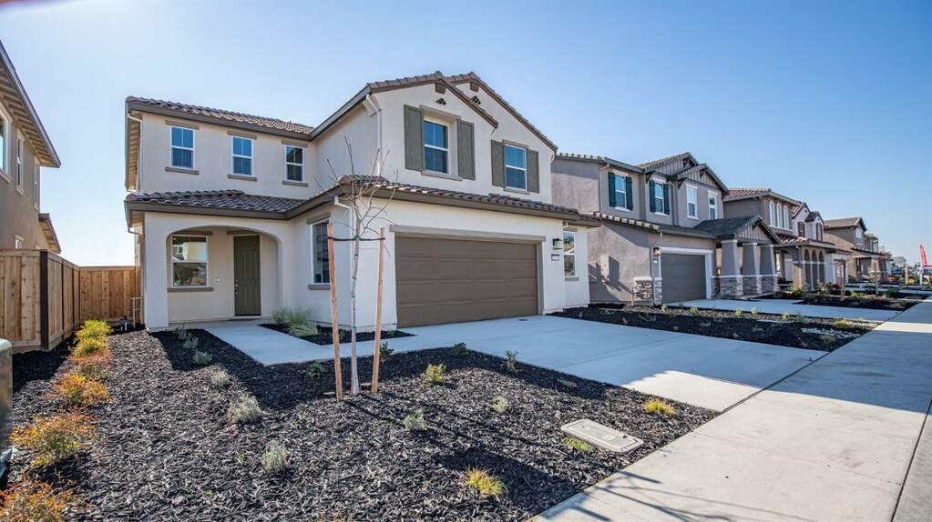 2644 Wisteria Drive, Lodi, CA 95242