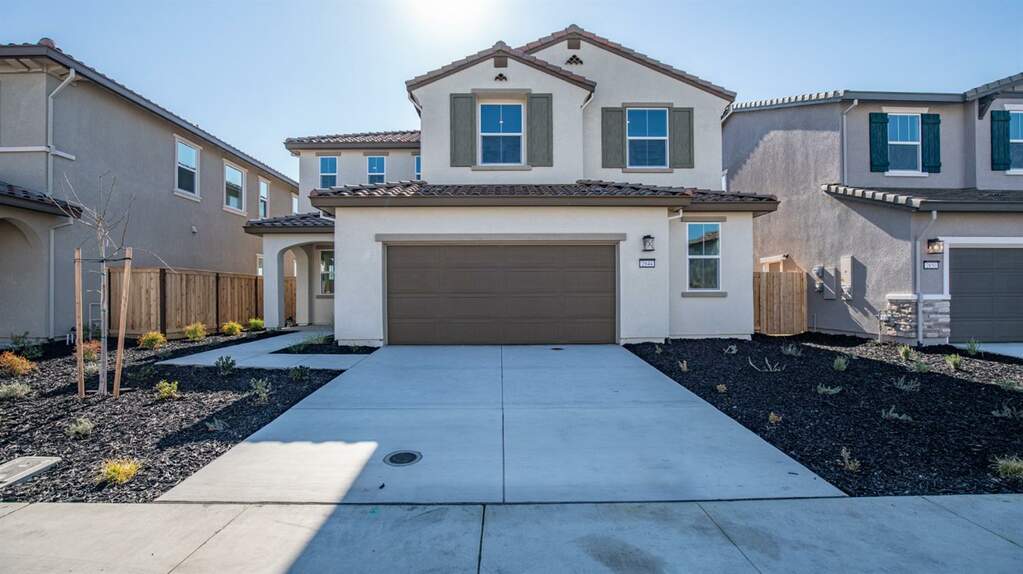 2644 Wisteria Drive, Lodi, CA 95242