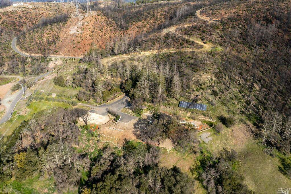 1932 Los Alamos Road, Santa Rosa, CA 95409