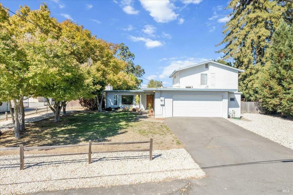 1860 Mckinley Road, Napa, CA 94558