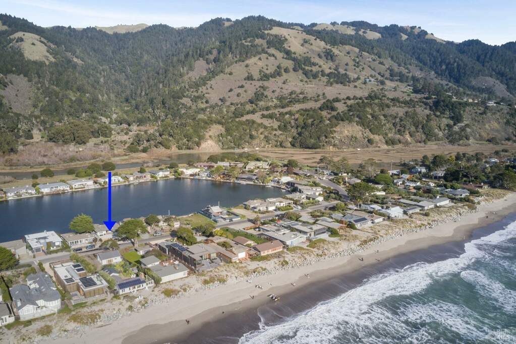 129 Seadrift Road, Stinson Beach, CA 94970