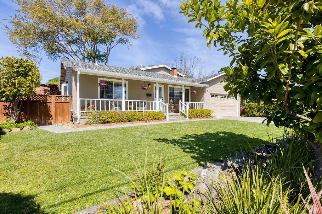 725 Bradley Avenue, Novato, CA 94947