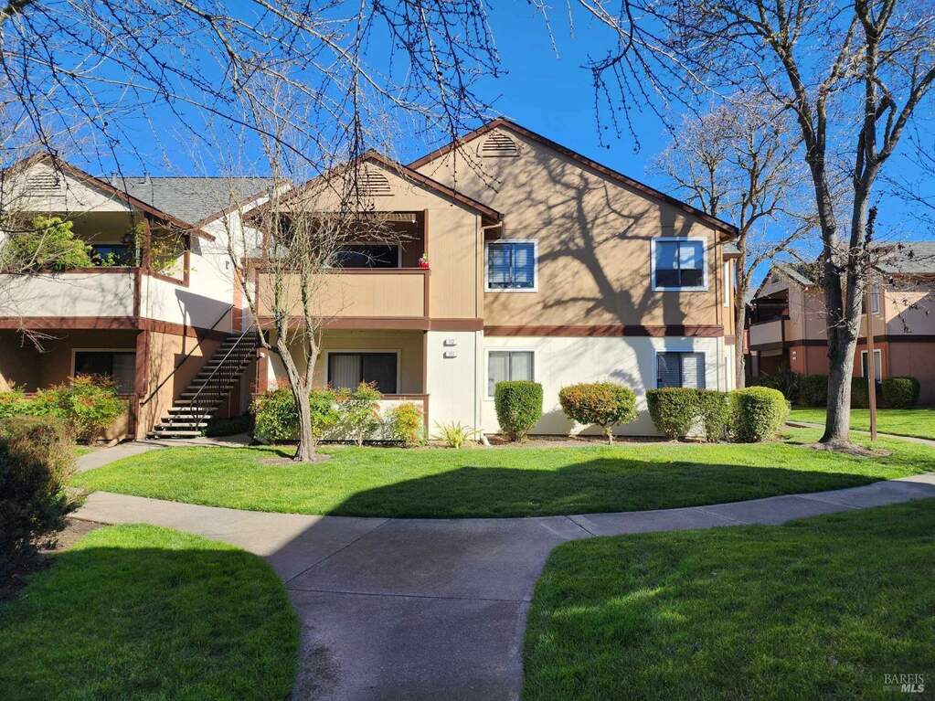 8201 Camino Colegio Street #112, Rohnert Park, CA 94928