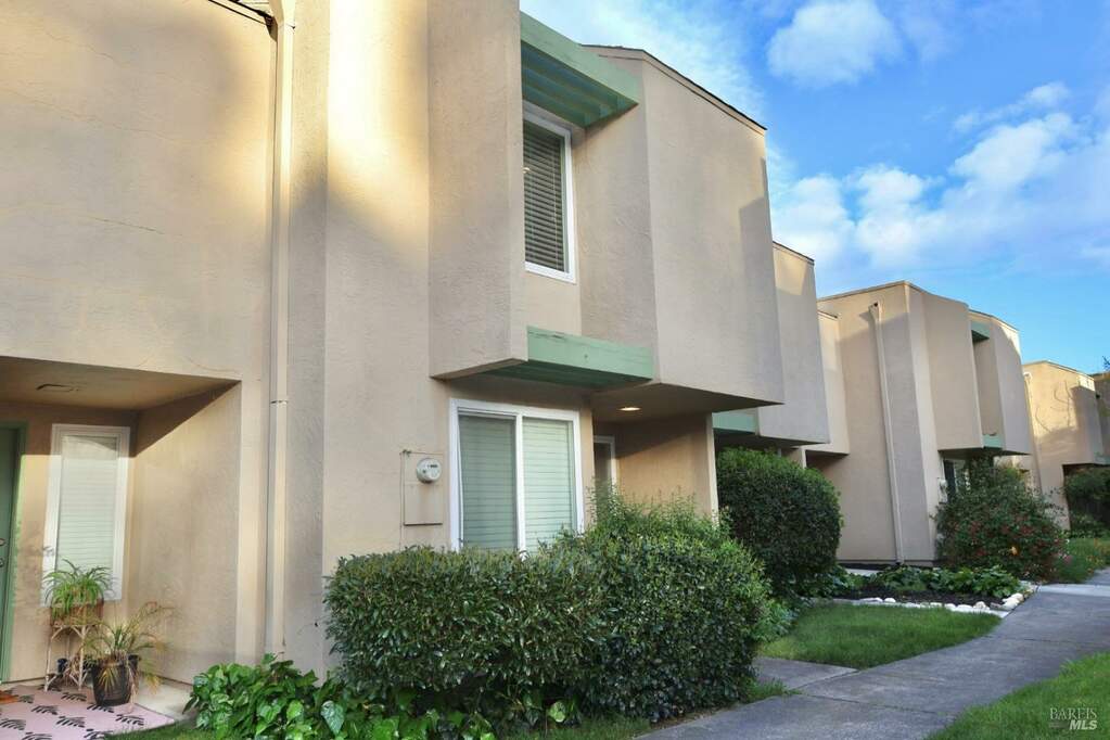 2984 Yulupa Avenue, Santa Rosa, CA 95405 MLS 324025789 Christie's