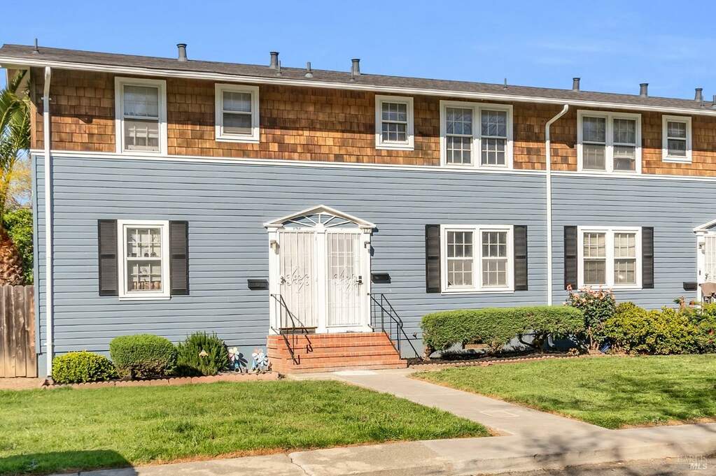 122 Calhoun Street, Vallejo, CA 94590