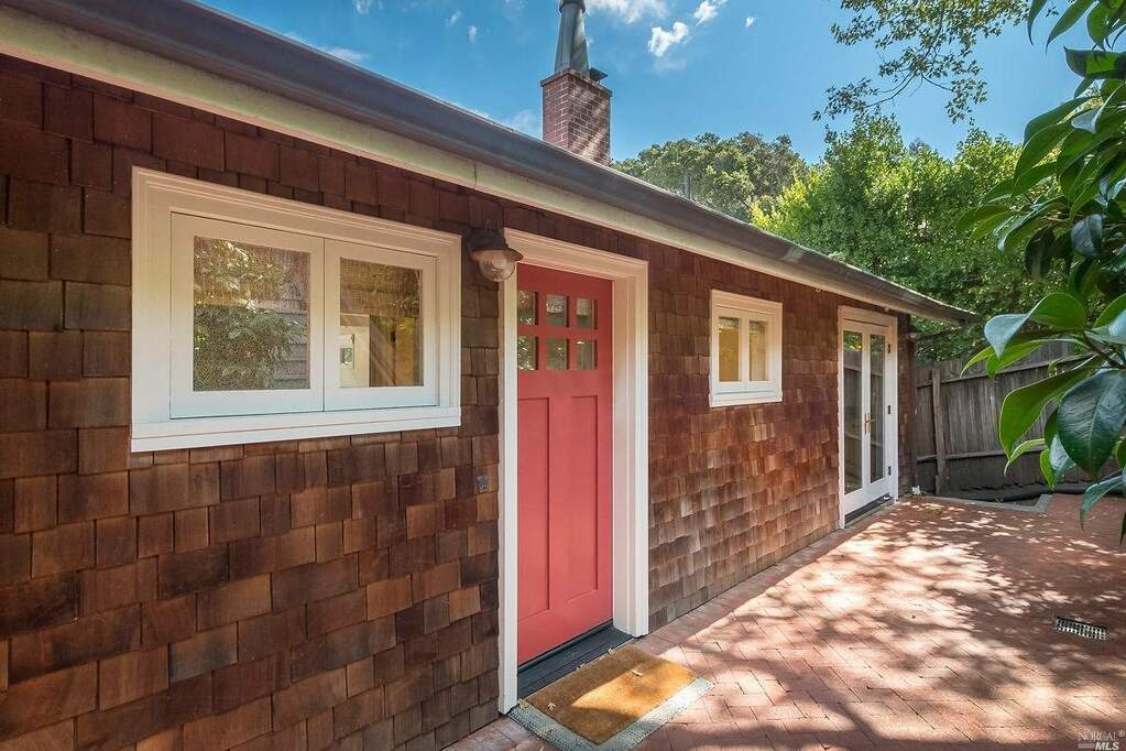 9 Sunnyside Avenue, Corte Madera, CA 94925