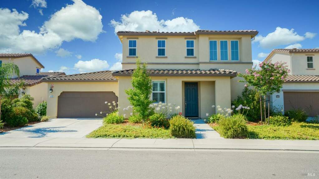 173 Wisteria Circle, Vacaville, CA 95687