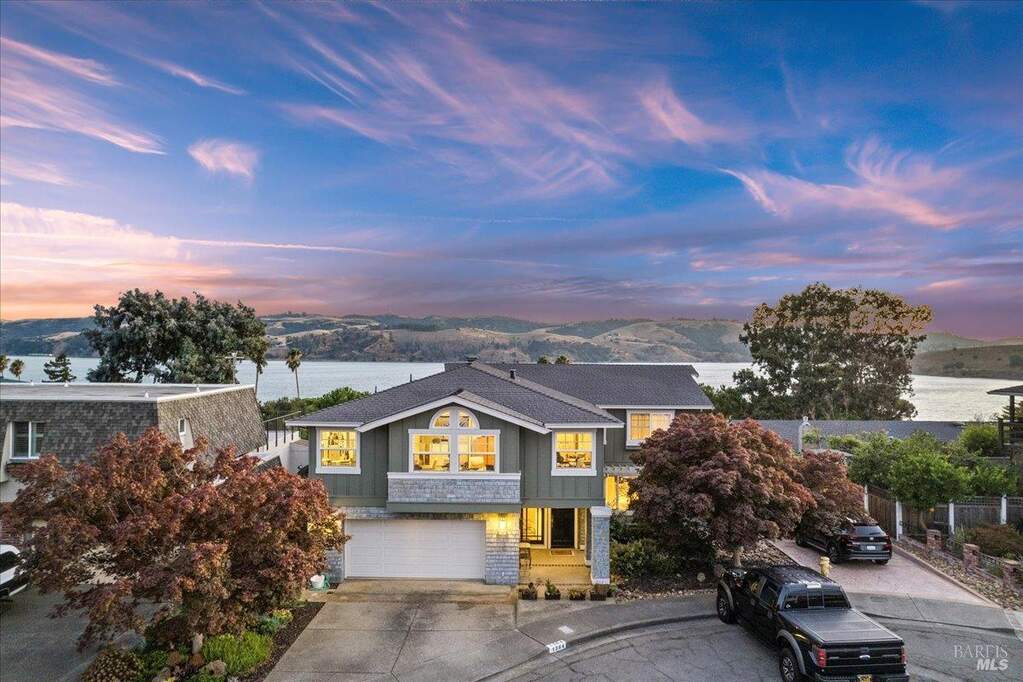 1364 Bonita Bahia Court, Benicia, CA 94510