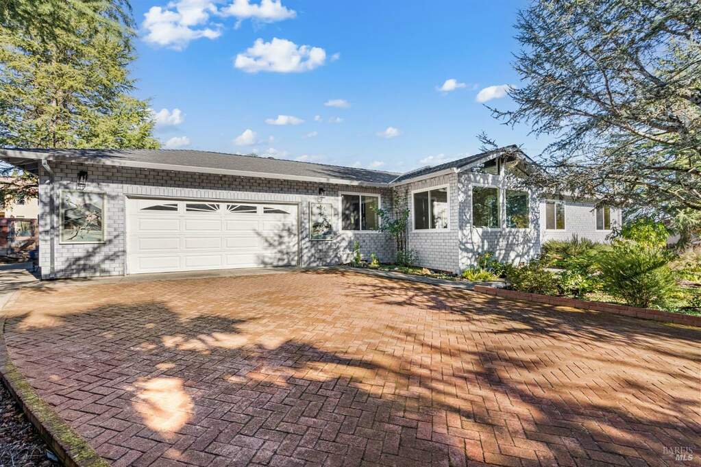 5212 Blank Road, Sebastopol, CA 95472