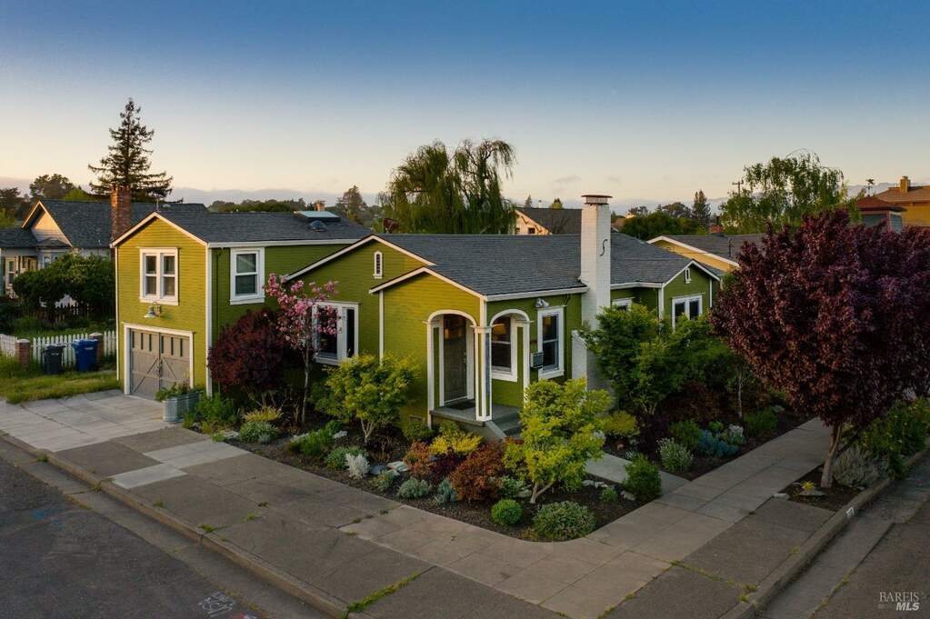 416 English Street, Petaluma, CA 94952