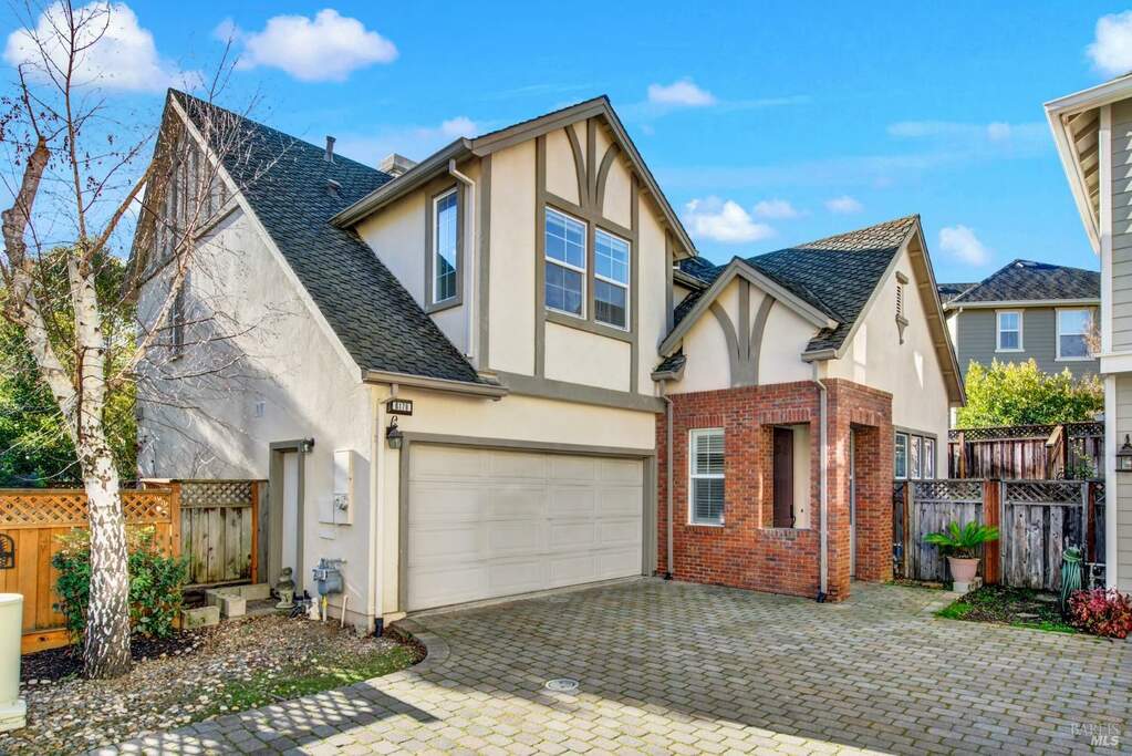 6178 Ashwell Way