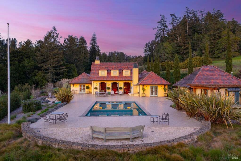 1721 Freestone Flat Road, Sebastopol, CA 95472