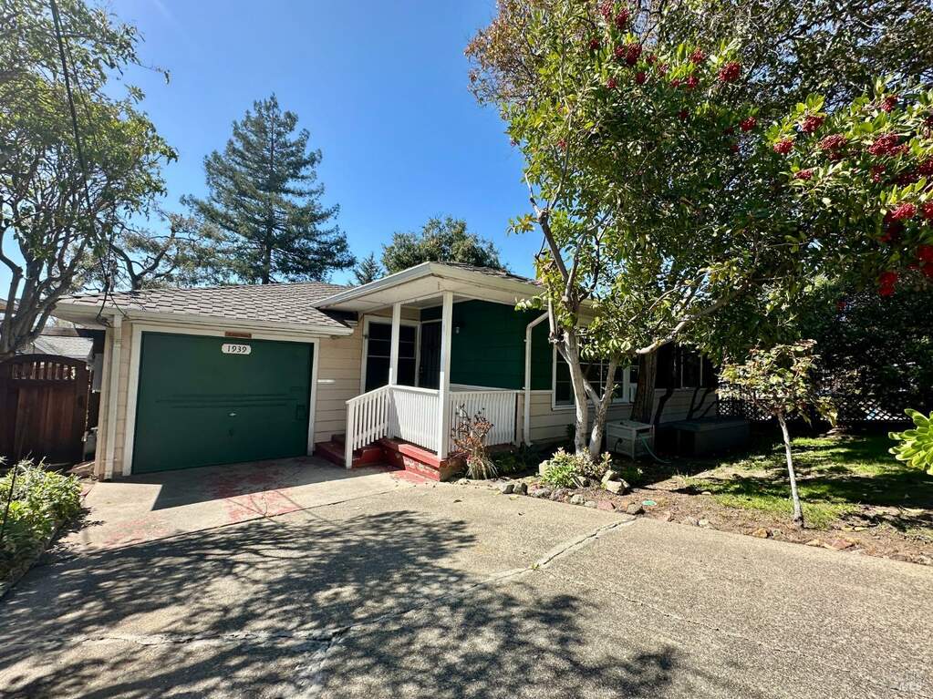 1939 Esperanza Drive, Concord, CA 94519