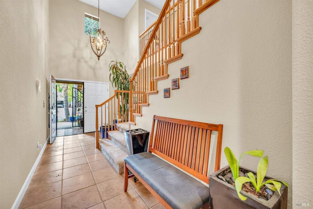 4575 Avondale Circle, Fairfield, CA 94533