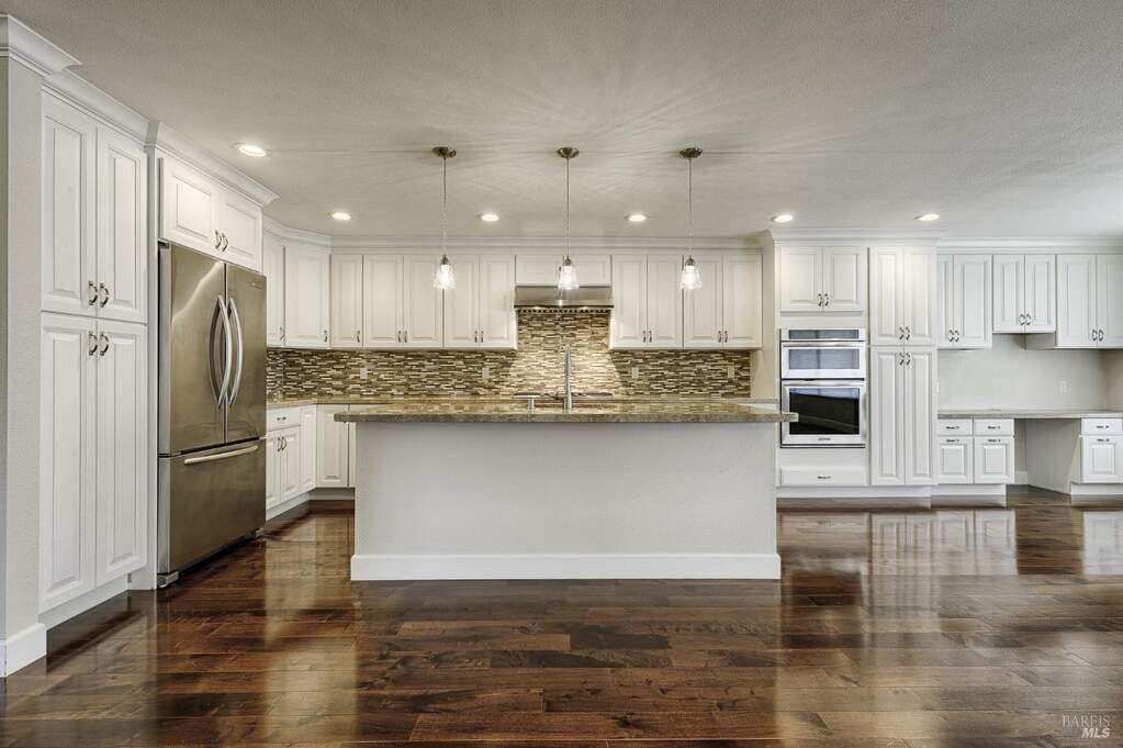 6828 Fairfield Drive