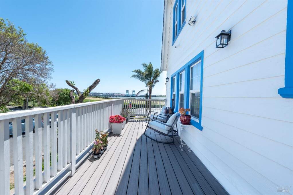 7 Sims Avenue, Vallejo, CA 94590