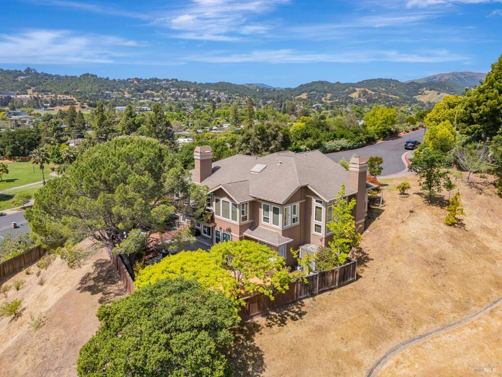 359 Orchid Drive, San Rafael, CA 94903