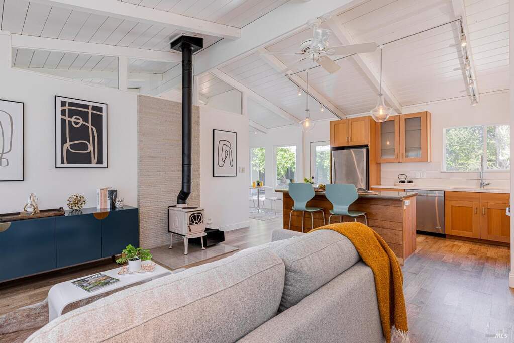 171 Randolph Avenue, Kenwood, CA 95452