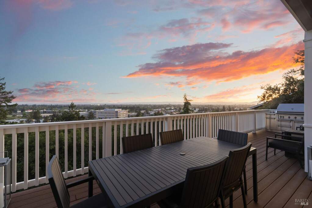 3393 Lake Park Court, Santa Rosa, CA 95403