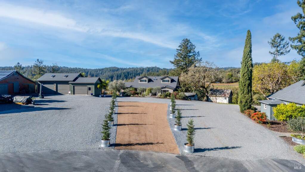 7750 Giusti Road, Forestville, CA 95436