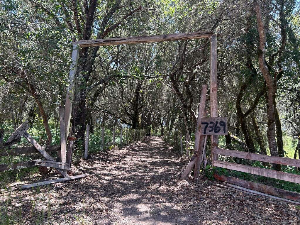7369 Covey Road, Forestville, CA 95436
