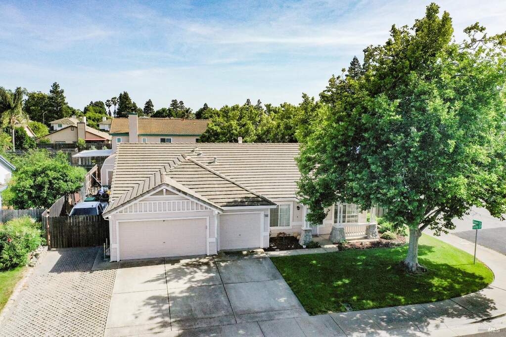 1865 Derby Drive, Dixon, CA 95620