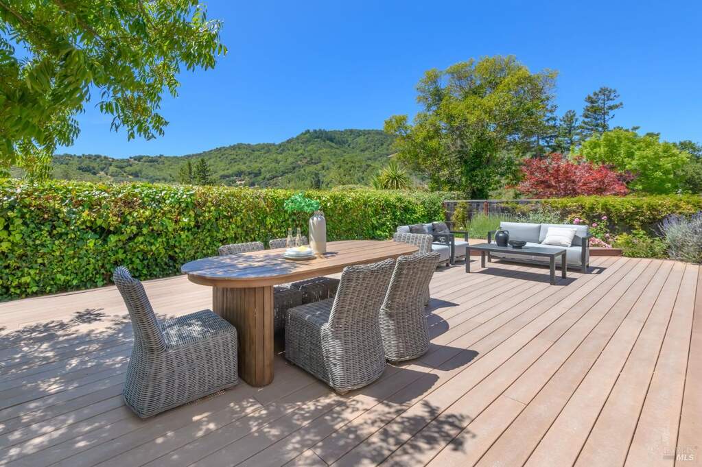 29 Mount Foraker Drive, San Rafael, CA 94903