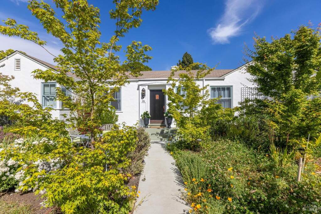 26 Adrian Way, San Rafael, CA 94903