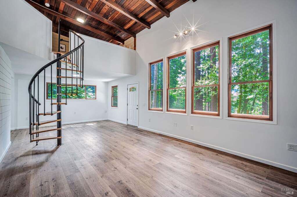 21949 Santa Clara Avenue, Monte Rio, CA 95462