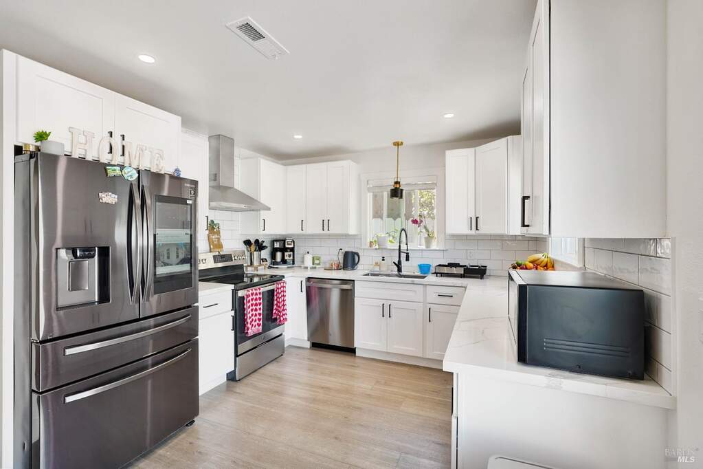 451 37th Street, Richmond, CA 94805