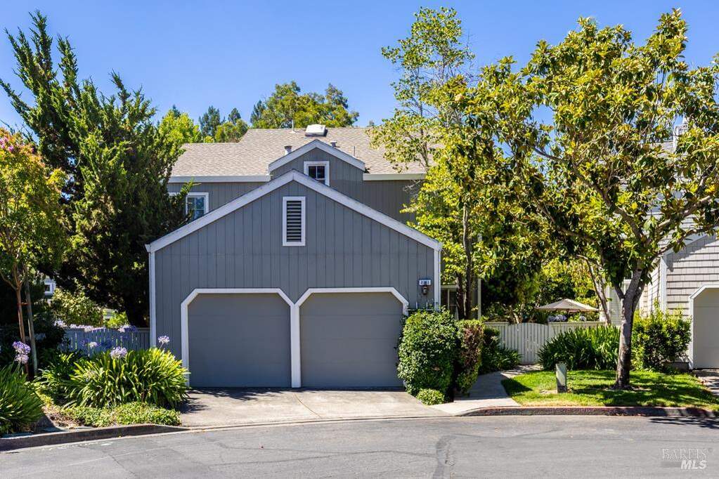 2361 Morningside Circle