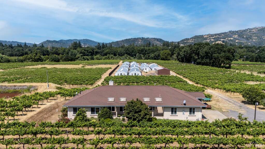 9790 East Road, Redwood Valley, CA 95470