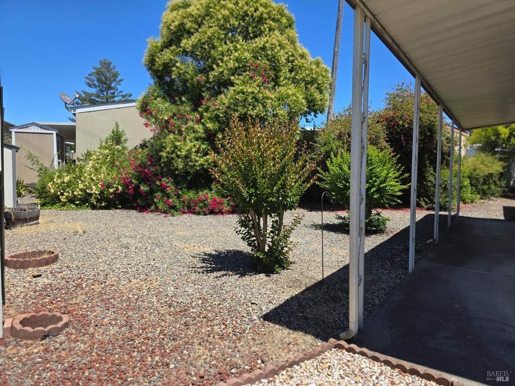76 Cardinal Way, Santa Rosa, CA 95409