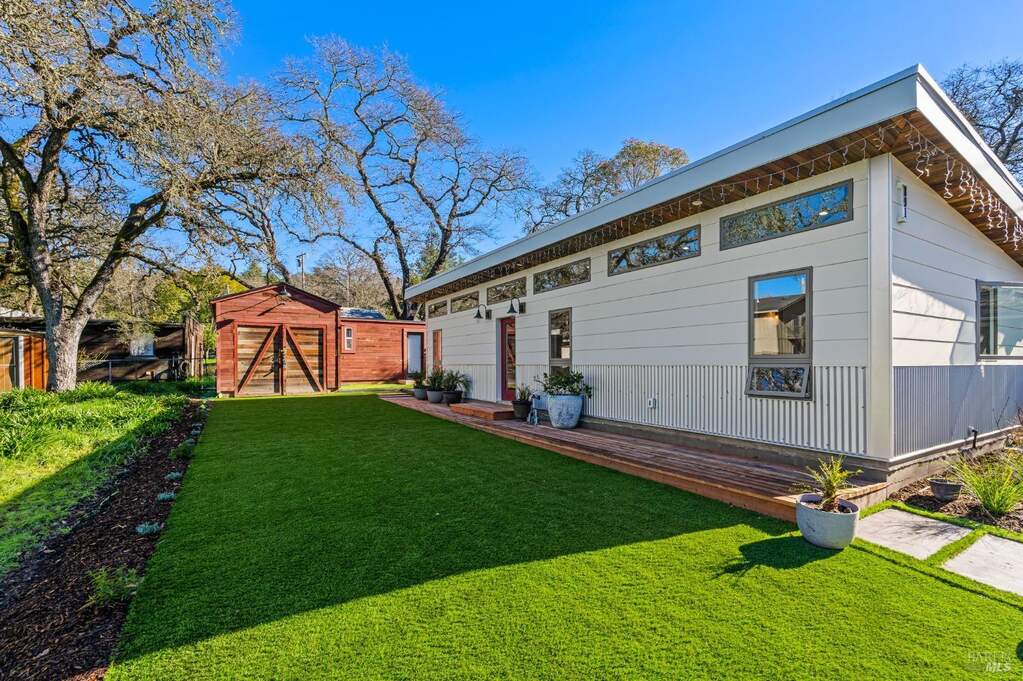 891 Arroyo Road, Sonoma, CA 95476