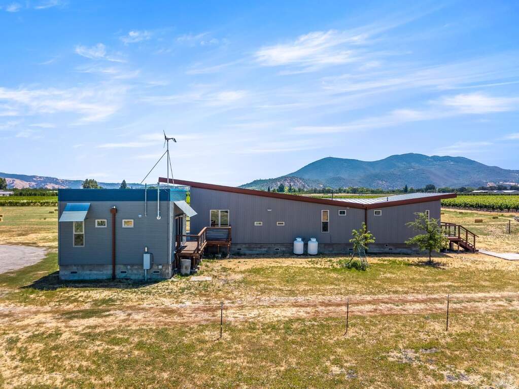 3155 Soda Bay Road, Lakeport, CA 95453