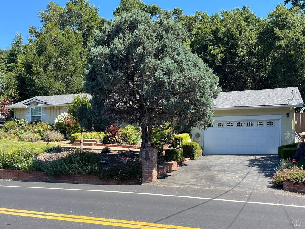 323 Rheem Boulevard, Moraga, CA 94556