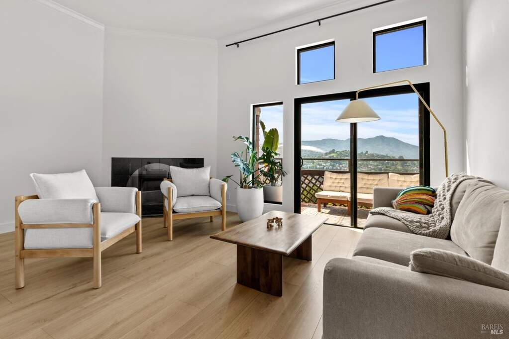 402 Donahue Street, Sausalito, CA 94965