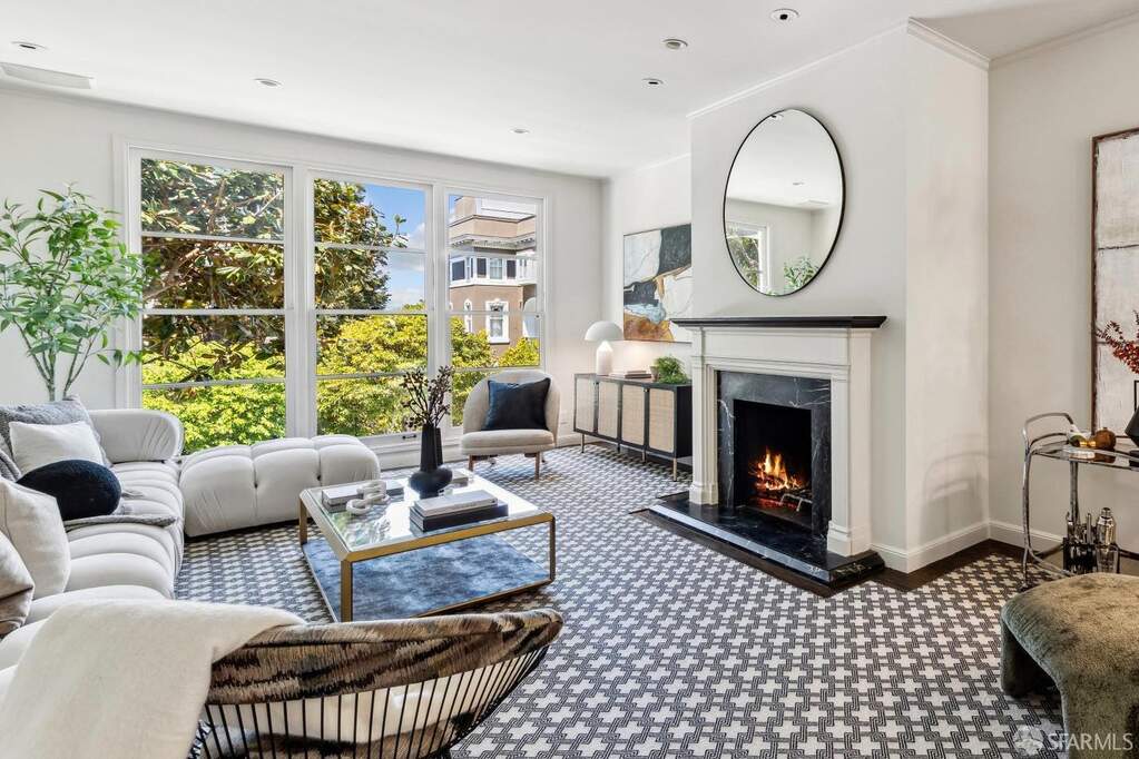2111 Vallejo Street, San Francisco, CA 94123