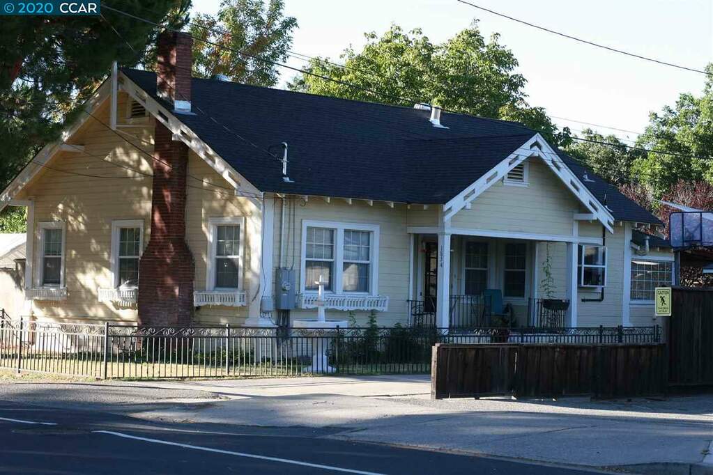 1834 - the front house on the property. Classic style bungalow; very charming & warm feeling inside. at 1832 Clayton Way, Concord, CA 94519