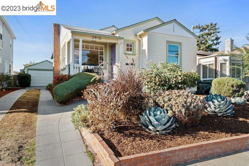 2915 Modesto Ave, Oakland, CA 94619