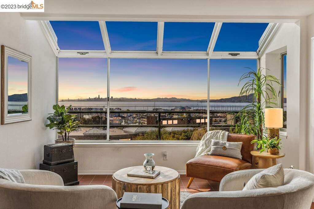 1201 Brickyard Way #208, Richmond, CA 94801