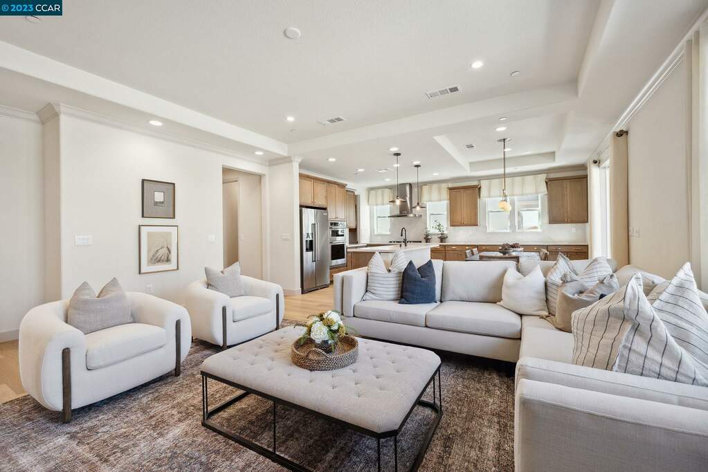 161 Mira Vista Drive, Oakley, CA 94561